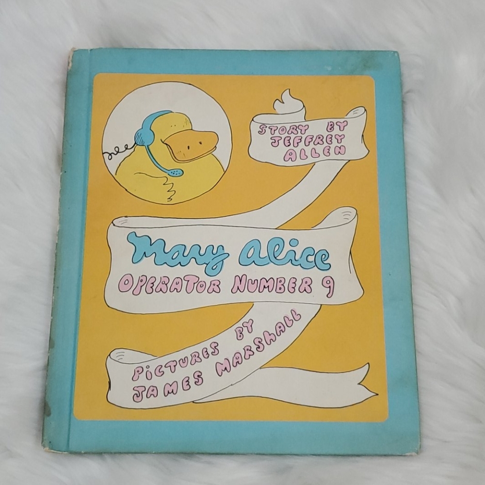 Vintage 1975 book Story by Jeffrey Allen Mary Alic